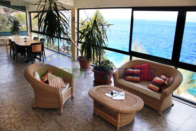 Prekrasna vila uz more, otok Korčula