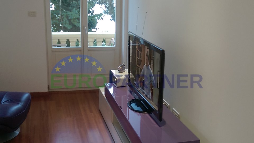 Renovated apartment in seaside villa in the heart of Opatija - a unique property
