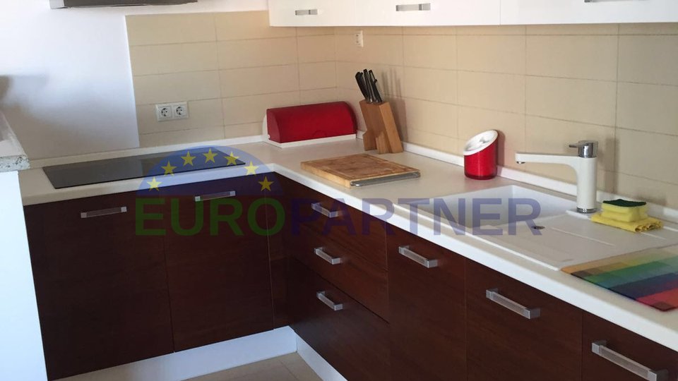 Luxurious apartment just 200 m from the sea, island of Krk