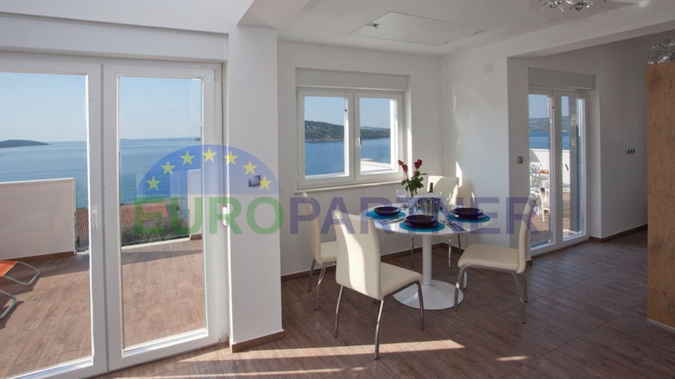 Modern apartment house just 40 m from the sea