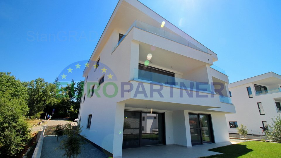 Luxury Apartments first row to the sea in Malinska