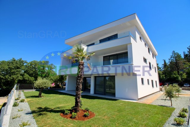 Luxury Apartments first row to the sea in Malinska