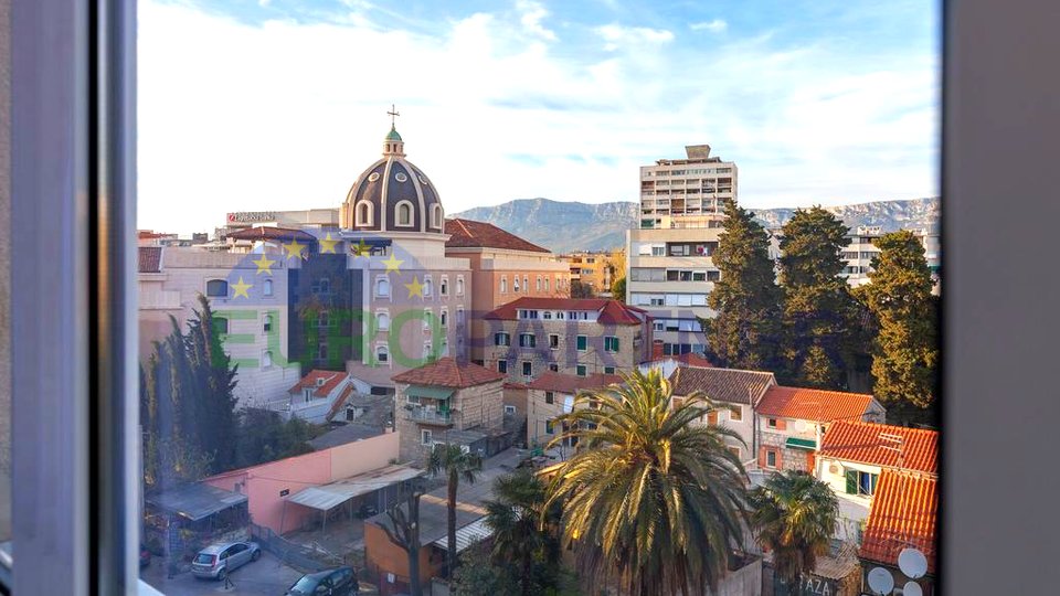 Schöne 3-Zimmer Wohnung im Zentrum von Stadt-Split