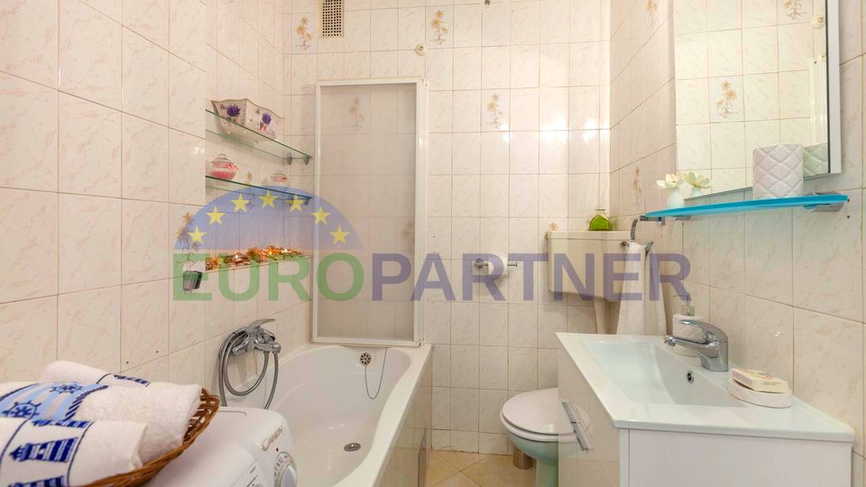 Beautiful 3-room apartment in the center of the city-Split