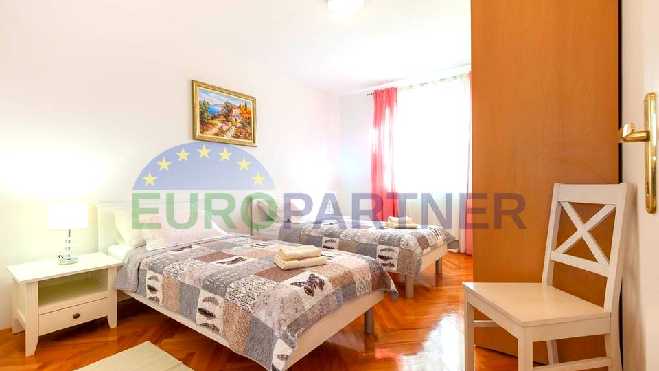 Beautiful 3-room apartment in the center of the city-Split