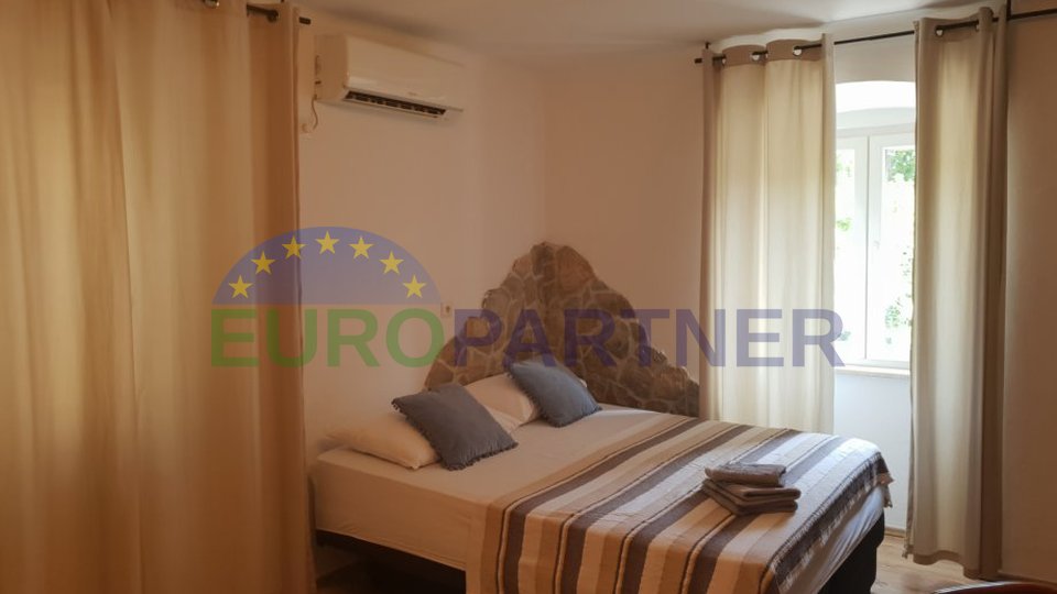 Ekskluzivno uređeni apartmani idealni za turizam u Splitu