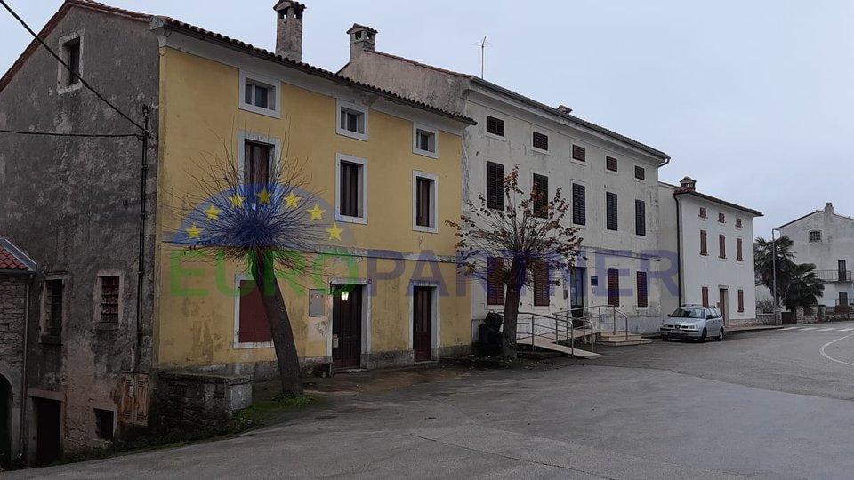 Casa in pietra nel cuore dell'Istria centrale
