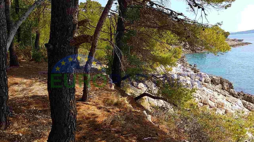TOP LOCATION - ISLAND HVAR - first row to the sea-building plot