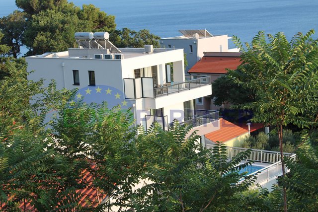 Neue moderne Villa mit wunderschönem Meerblick, Brela