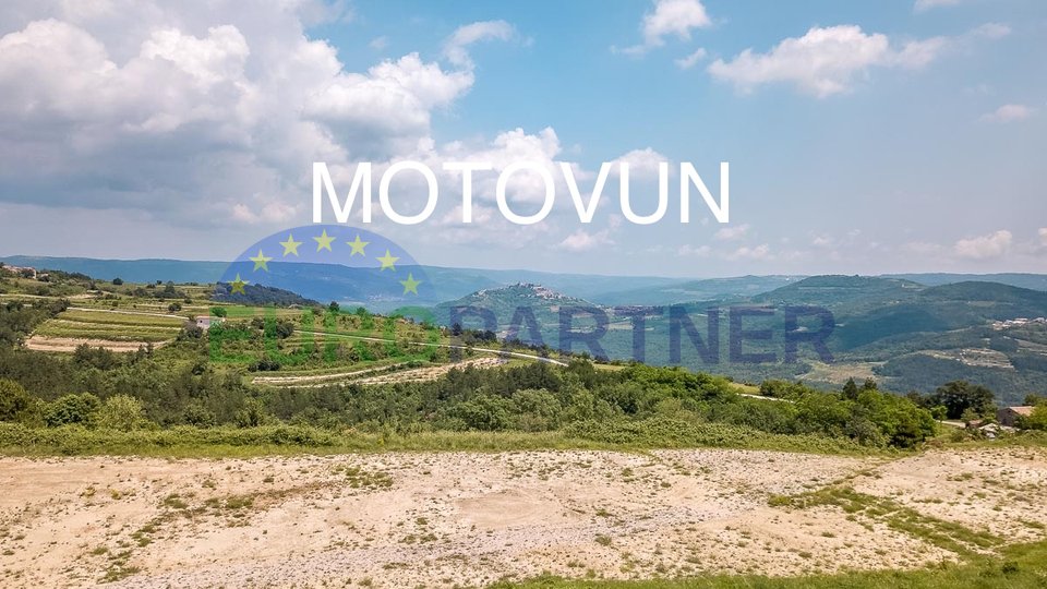 TOP LOCATION overlooking Motovun