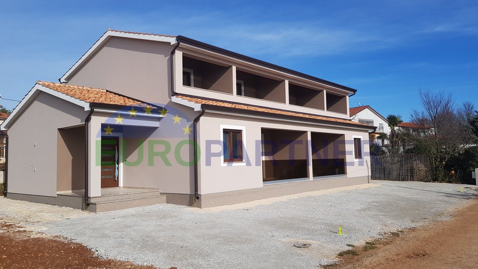 Semi-detached house in the final phase of construction, Poreč