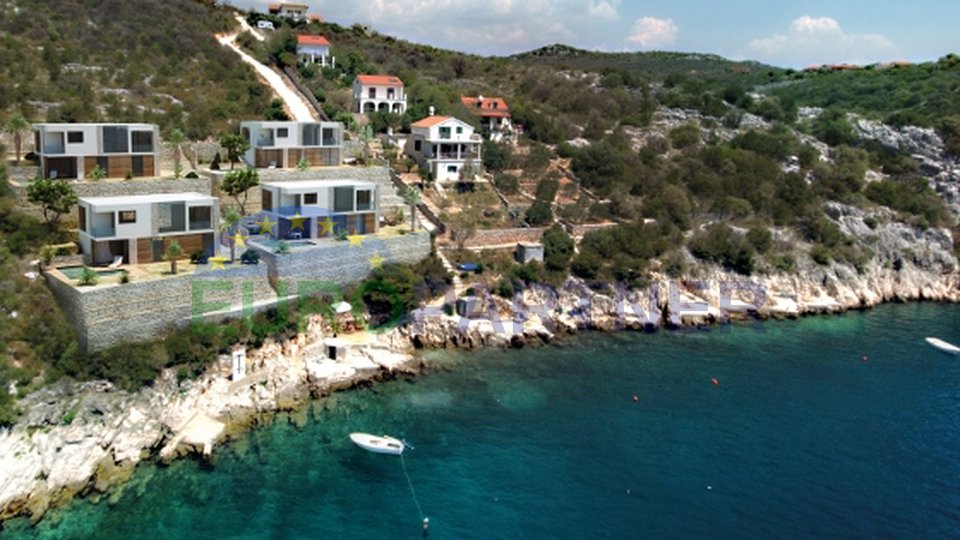 Villa di design di lusso al mare nel cuore della Dalmazia
