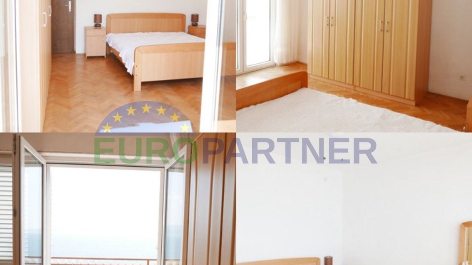 Prostrani dvoetažni stan površine 344 m2 s otvorenim pogledom na more, Sumpetar