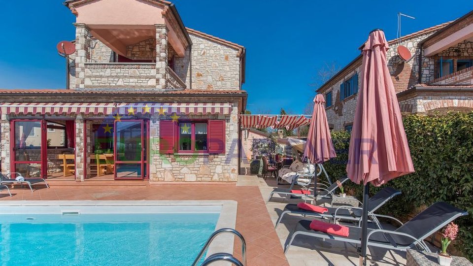 Rustic Mediterranean style villa with sea views, Porec