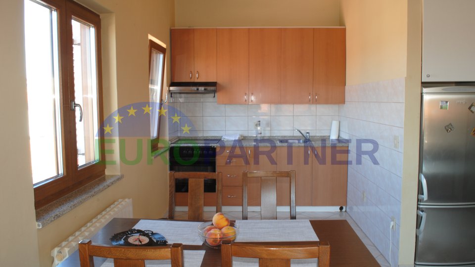 POREC! APARTMENT WITH 2 BEDROOMS IN A GREAT LOCATION!