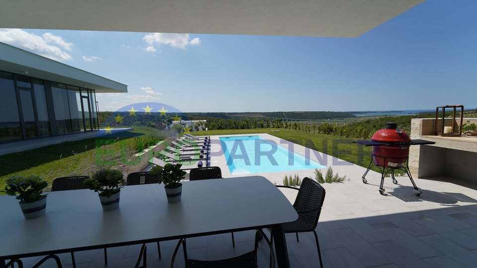 Designer villa with a unique sea view