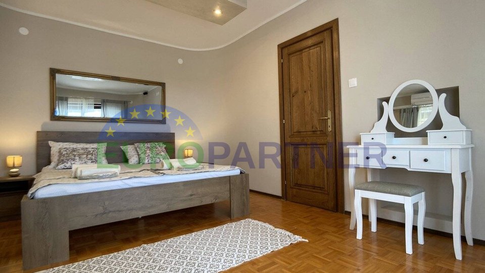 Porec - luxury villa with sauna, pool and whirlpool only 2 km from the center