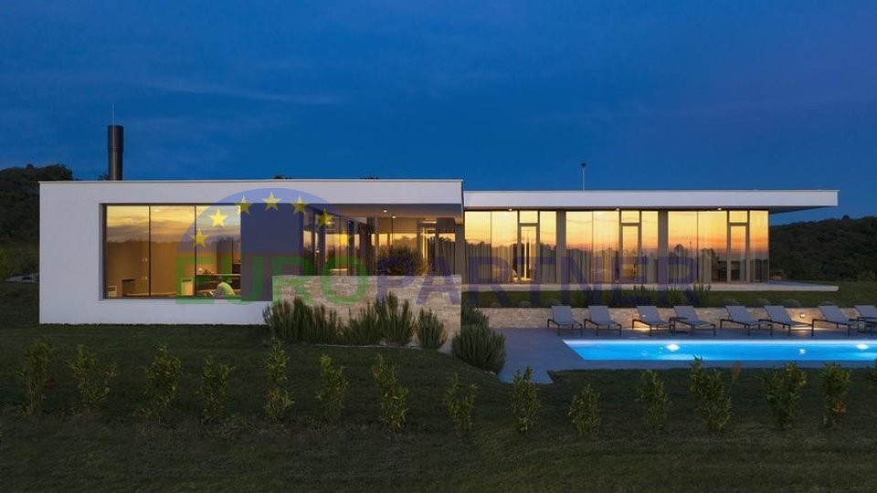 Designer villa with a unique sea view