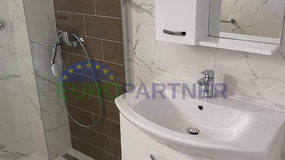 Attractive spacious villas, Novalja, island of Pag