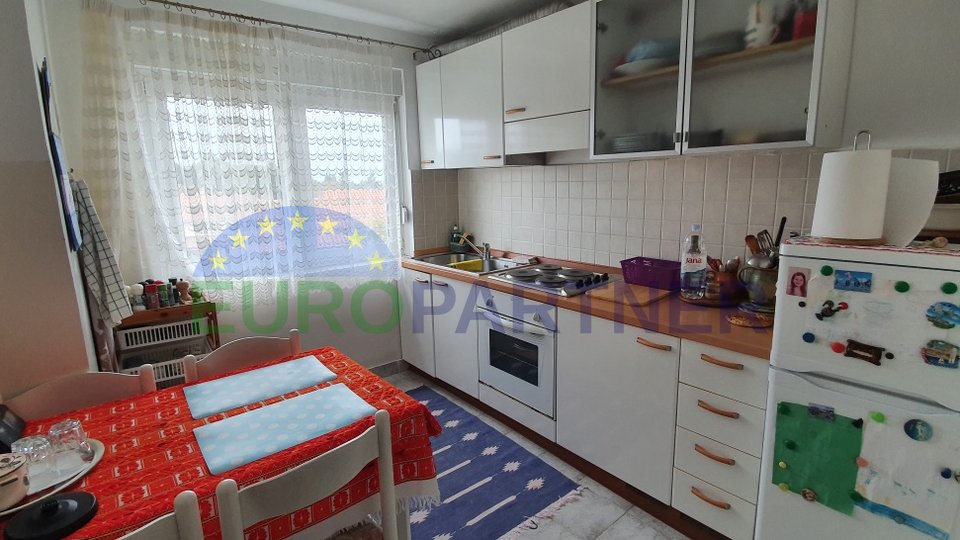 Three bedroom apartment in the center of Porec