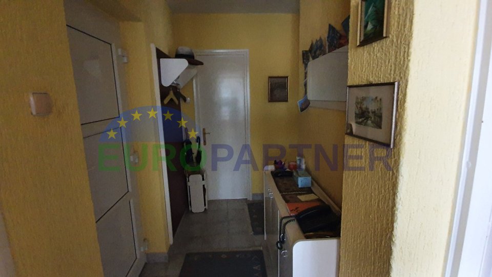 Three bedroom apartment in the center of Porec