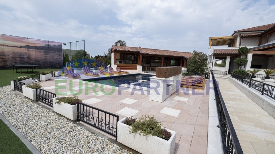 Vir - magical villa 200 m2 with pool and sea view