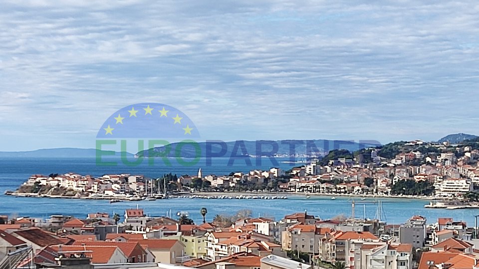 Split, 4-rooms apartment with sea view, 70 m2 for sale