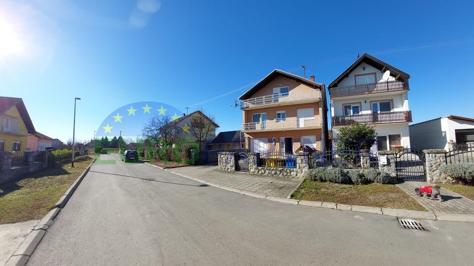 Geräumiges Haus in der Nähe des Zentrums von Slavonski Brod