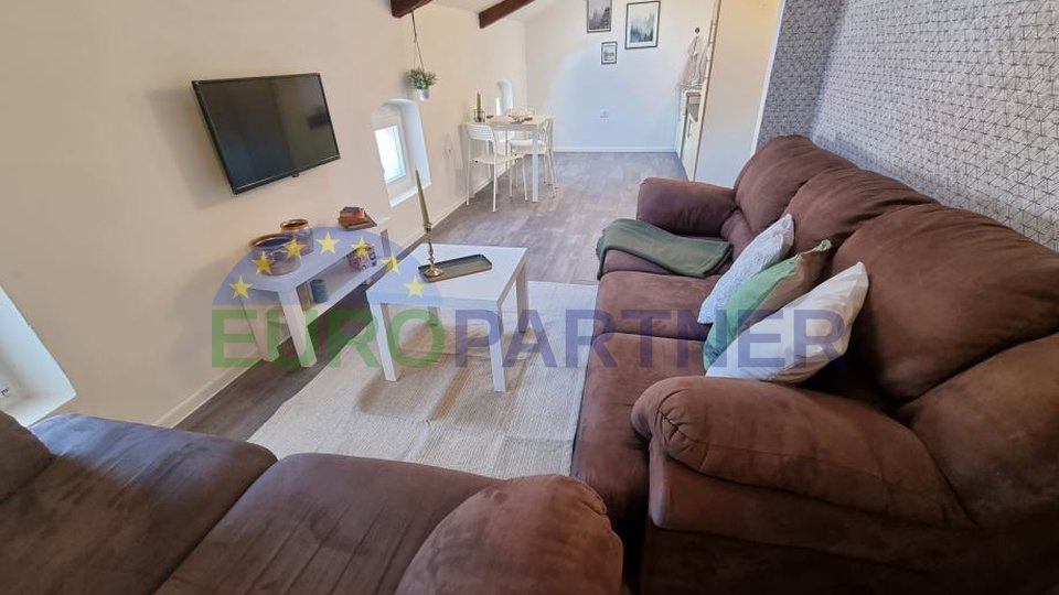 Apartment with sea view in the center of Porec