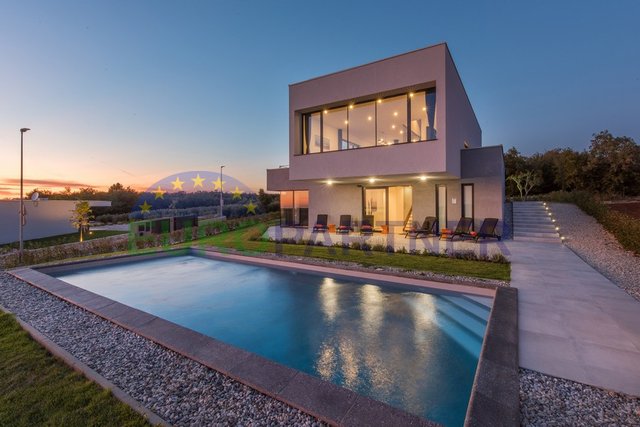 Modern villa with enchanting views
