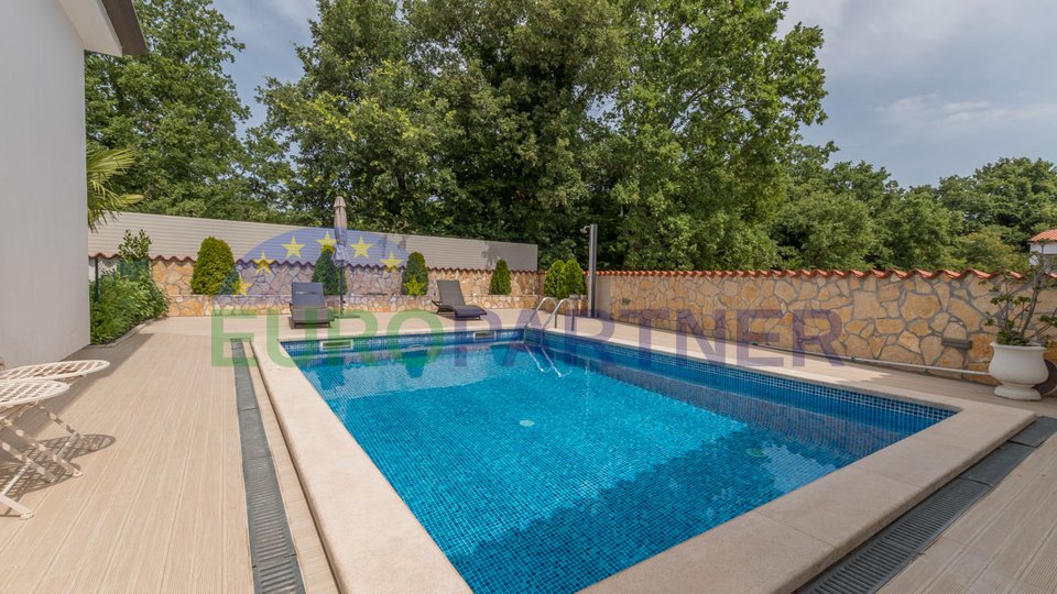 Top offer - house with swimming pool near Poreč!