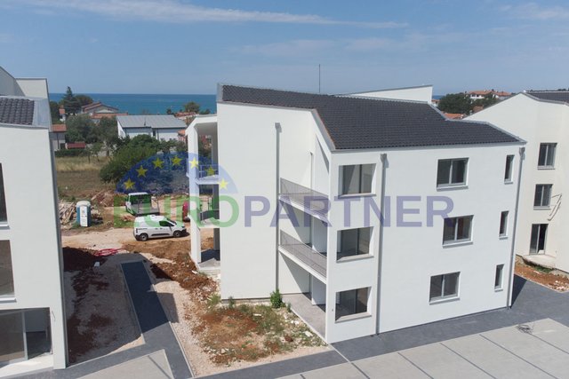 Comfortable apartment on two floors 300 m from the sea