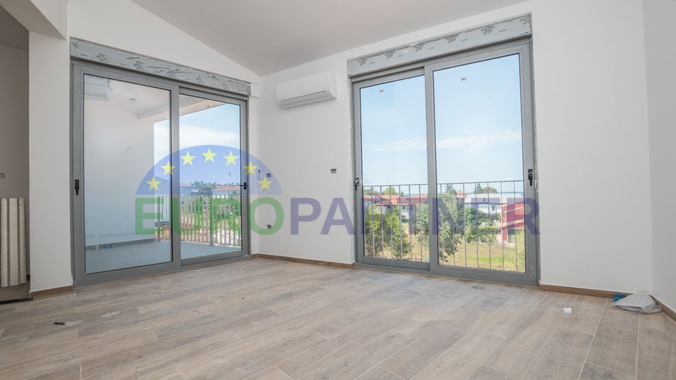 Comfortable apartment on two floors 300 m from the sea