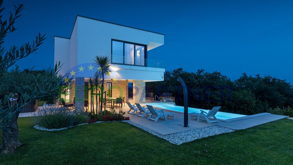 Moderna vila sa otvorenim pogledom na more