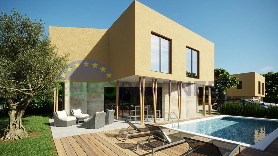 Spacious, modern and cosy villa with pool