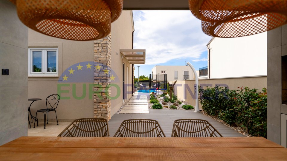Modern renovated house near Novigrad with three bedrooms