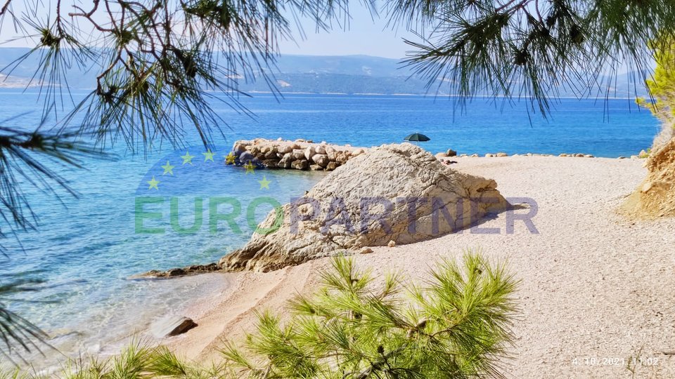 Omiš, Building plot with a permit and beatiful sea view