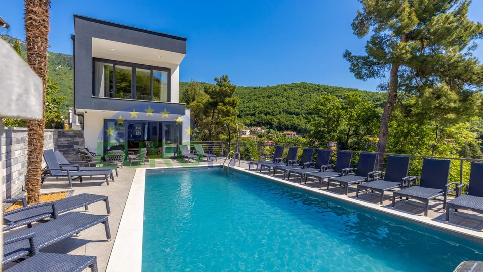 Exclusive villa with pool on the Opatija Riviera