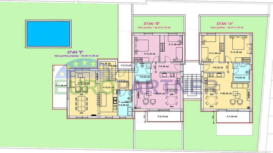 Wohnung im Erdgeschoss mit Garten, 2 Schlafzimmer + Wohnzimmer, Poreč, 1 km vom Meer entfernt