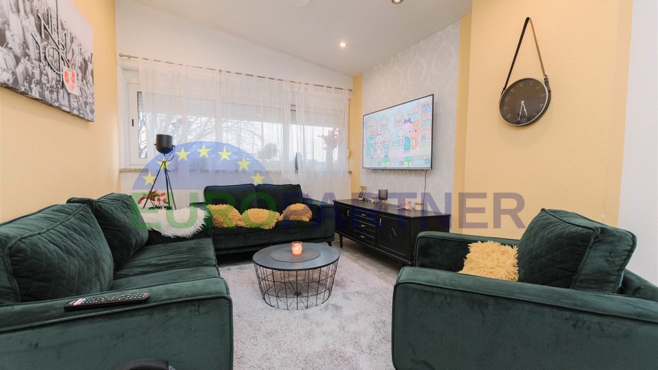 Apartment with 2 bedrooms, Poreč, 5 km