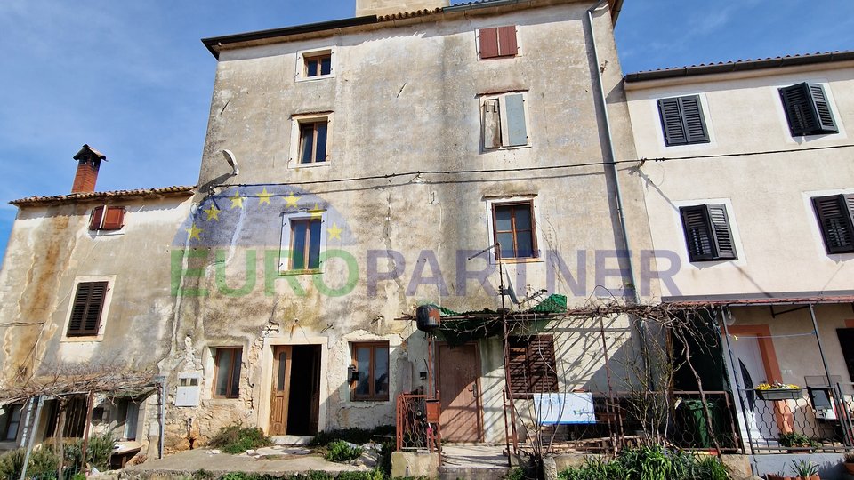 Novigrad, sale - old stone house for renovation