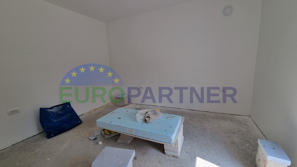 New construction, semi-detached house 2 km from the sea, Poreč