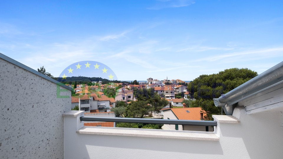 Beautiful apartment with a sea view, Rovinj, 1.2 km from the sea