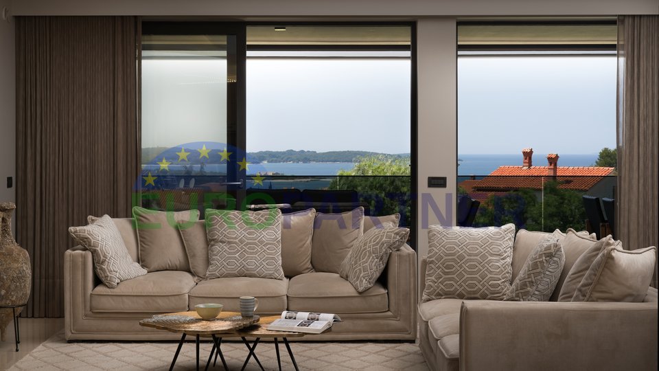 Unikatna dizajnerska vila s pogledom na more i Brijune, Štinjan