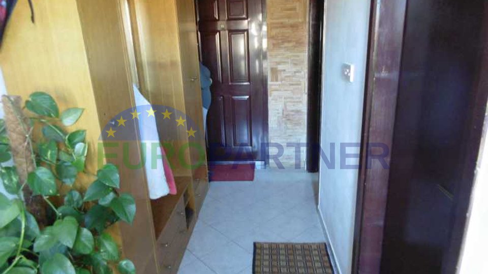 Unique opportunity to buy a large house and the catering facility