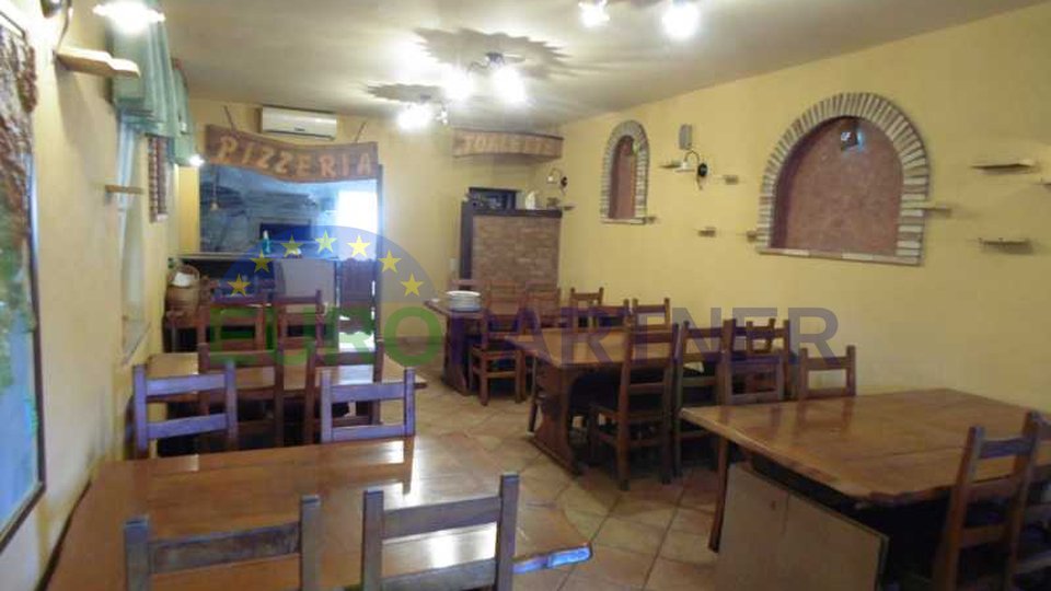 Unique opportunity to buy a large house and the catering facility