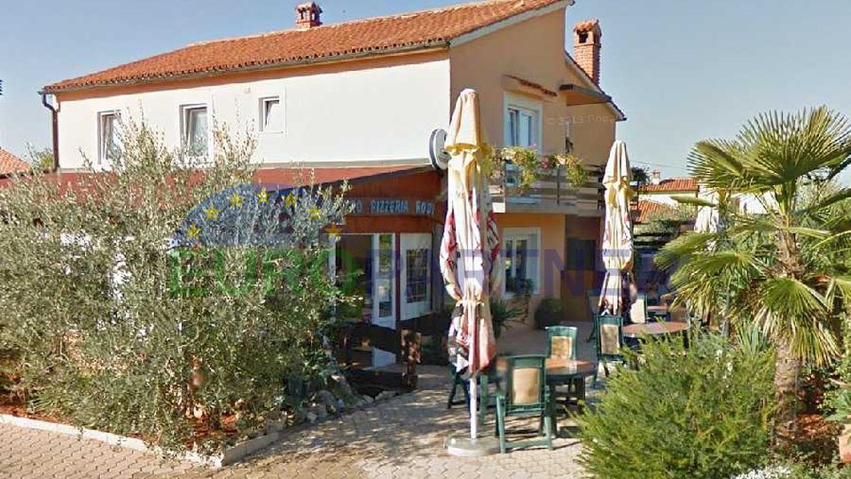 Unique opportunity to buy a large house and the catering facility