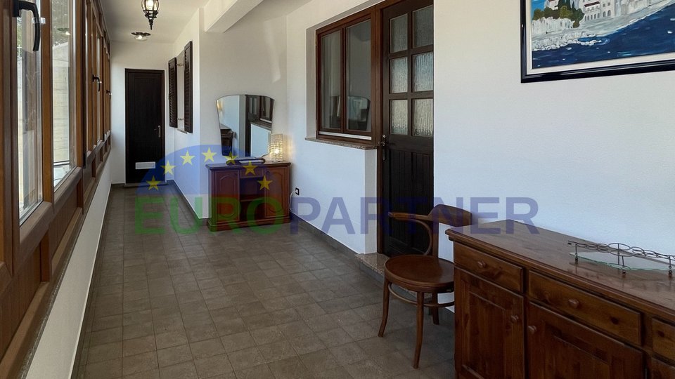 Family House for Sale in Buje - Comfort, Luxury and Nature (sale)