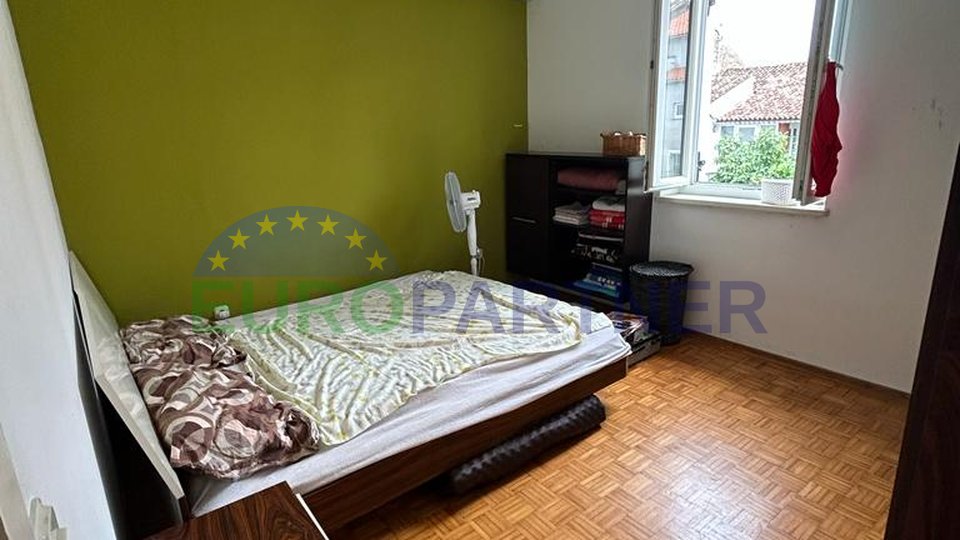 STAN U CENTRU POREČA, prilika, 20m od mora