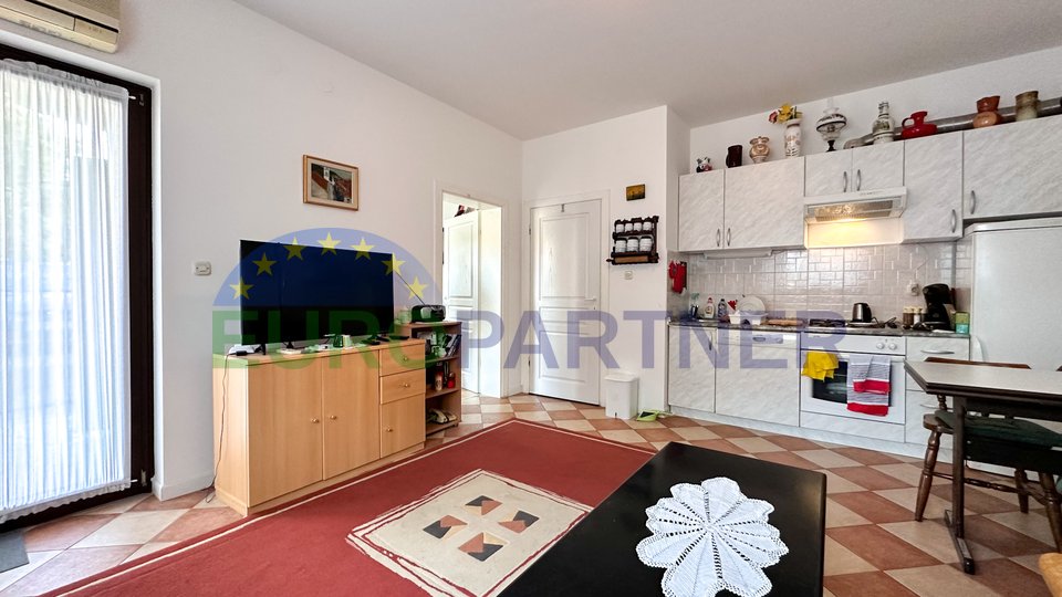 Apartment 700m from the sea and the center of Poreč